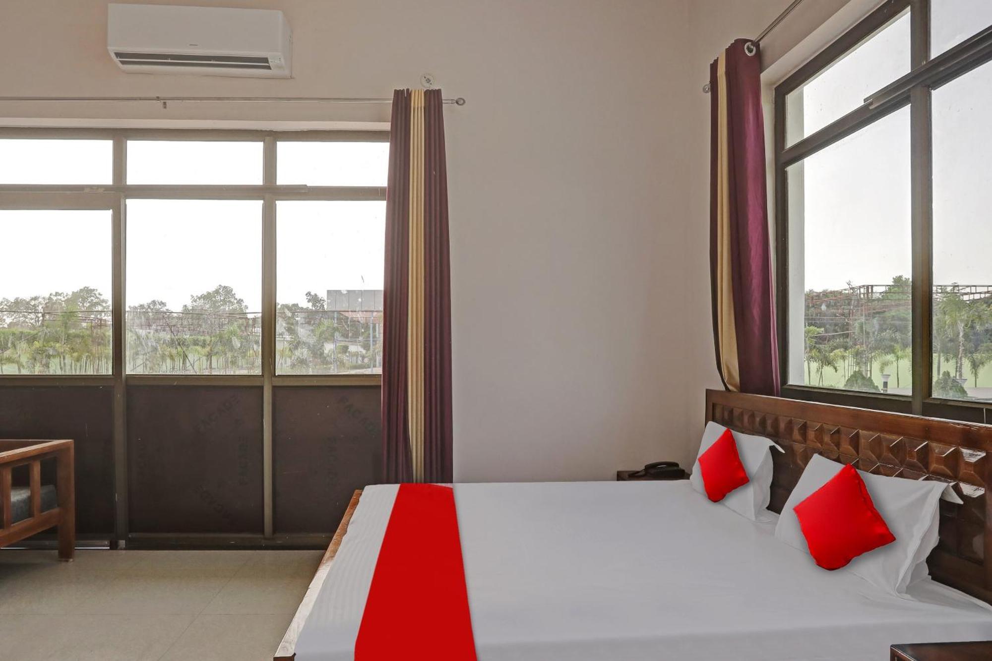 Hotel O Mb Garden & Resorts Lakhnaú Exteriér fotografie